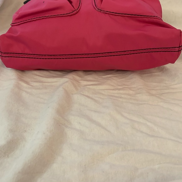 Pretty in Pink - Picture 5 of 7